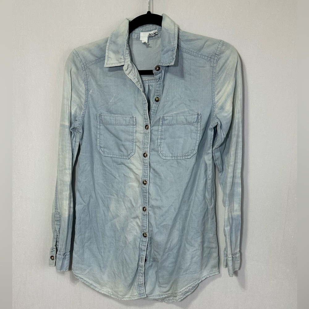 Abound Denim washed button‎ up - XS